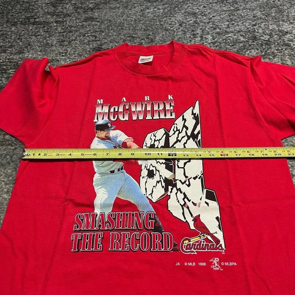 Vintage St‎ Louis Cardinals Mark McGwire T Shirt Mens Large Red 90s MLB Anvil
